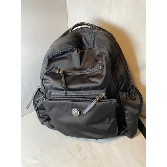 black lululemon school backpack Kappa Delta Everywhere 22L Side Water Bottle Pockets bag for college : r/lululemon